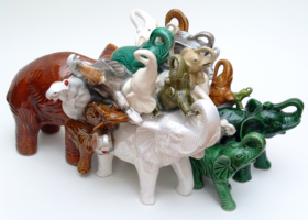 BAR00010_Multi Elephas_DDH