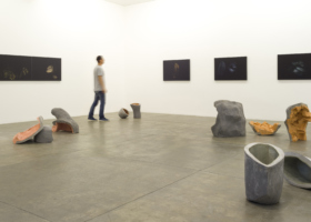 Sara Ramo_Os Ajudantes_exhibition view_1