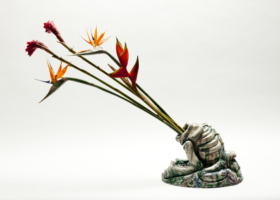 TCC10072_Esqueleto com flores 3_DDH