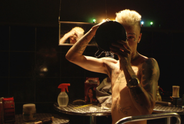 BWB00001_Estas Vendo Coisas_still_DDH3