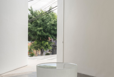 RH00001_Untitled_Theres nothing as empty as an empty swimming pool_1