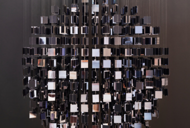 Julio Le Parc_JLP00006_Sphère Miroir Noir_1