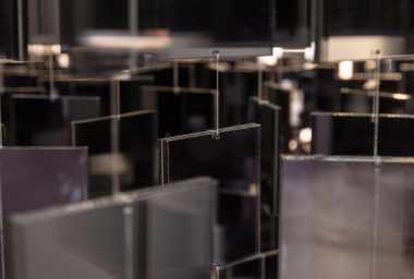 Julio Le Parc_JLP00006_Sphère Miroir Noir_2