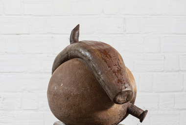 Francisco Brennand Esferas Atacadas por um Prego, 1976 -min