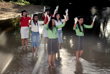 BÁRBARA WAGNER & BENJAMIN DE BURCA Terremoto Santo _ Holy Tremor, 2017 (still1)