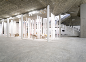 d14_Pélagie_Gbaguidi_The_Missing_Link_©_Mathias_Voelzke