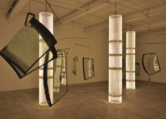 cerith-wyn-evans-galerie-marian-goodman-exposition-paris-3-2