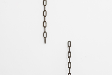 DJ00004_Daniel_Jorge_Alforria_equilibrada__da_série_Corpo-geográfico_Ph_Julia_Thompson_DDM_1