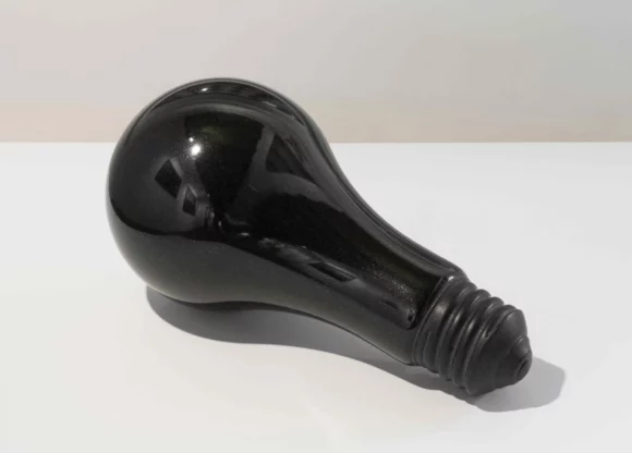 Iran-do-Espirito-Santo-Luz-Negra-2022.-Granite-27-x-27-x-55-cm.-©-Eduardo-Ortega.-Courtesy-of-the-artist-and-Fortes-DAloia-Gabriel-art-plugged__-scaled