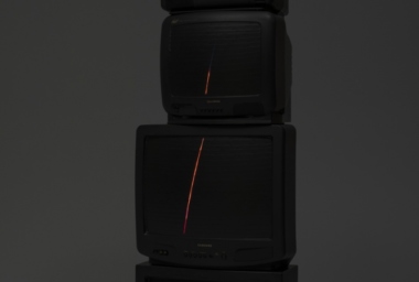 2-LEN00021_TV Totem_DDH_2.jpg